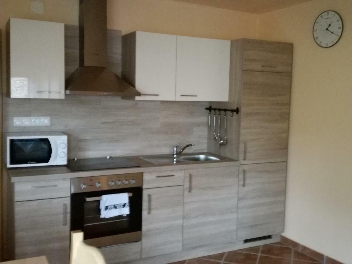 Apartma Marjetica Blejska Dobrava Bagian luar foto